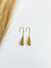 Load image into Gallery viewer, Gold Teardrop Dangles
