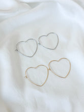 Load image into Gallery viewer, Dainty Heart Hoops
